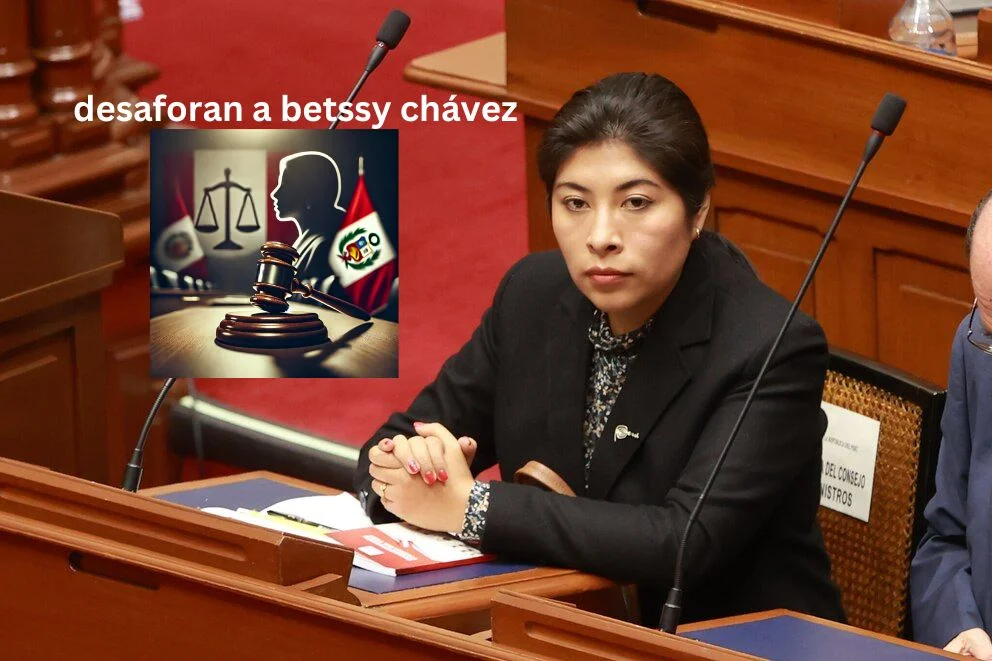 desaforan a betssy chávez